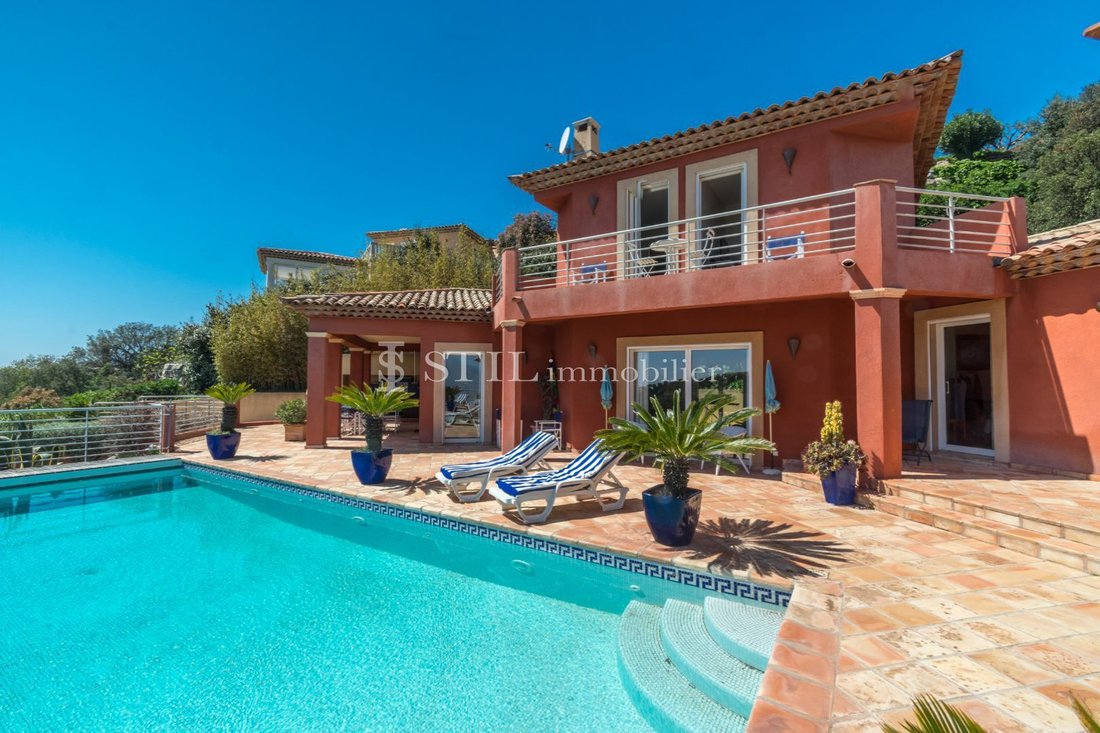Villa in Ville-Les Saquedes-Le Bouillonnet, Sainte-Maxime, France 1 - 12626662