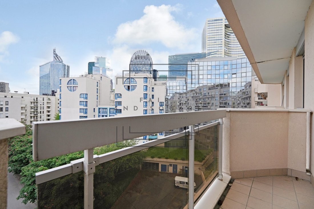 Apartment in Hôtel de Ville, Courbevoie, France 1 - 15705048