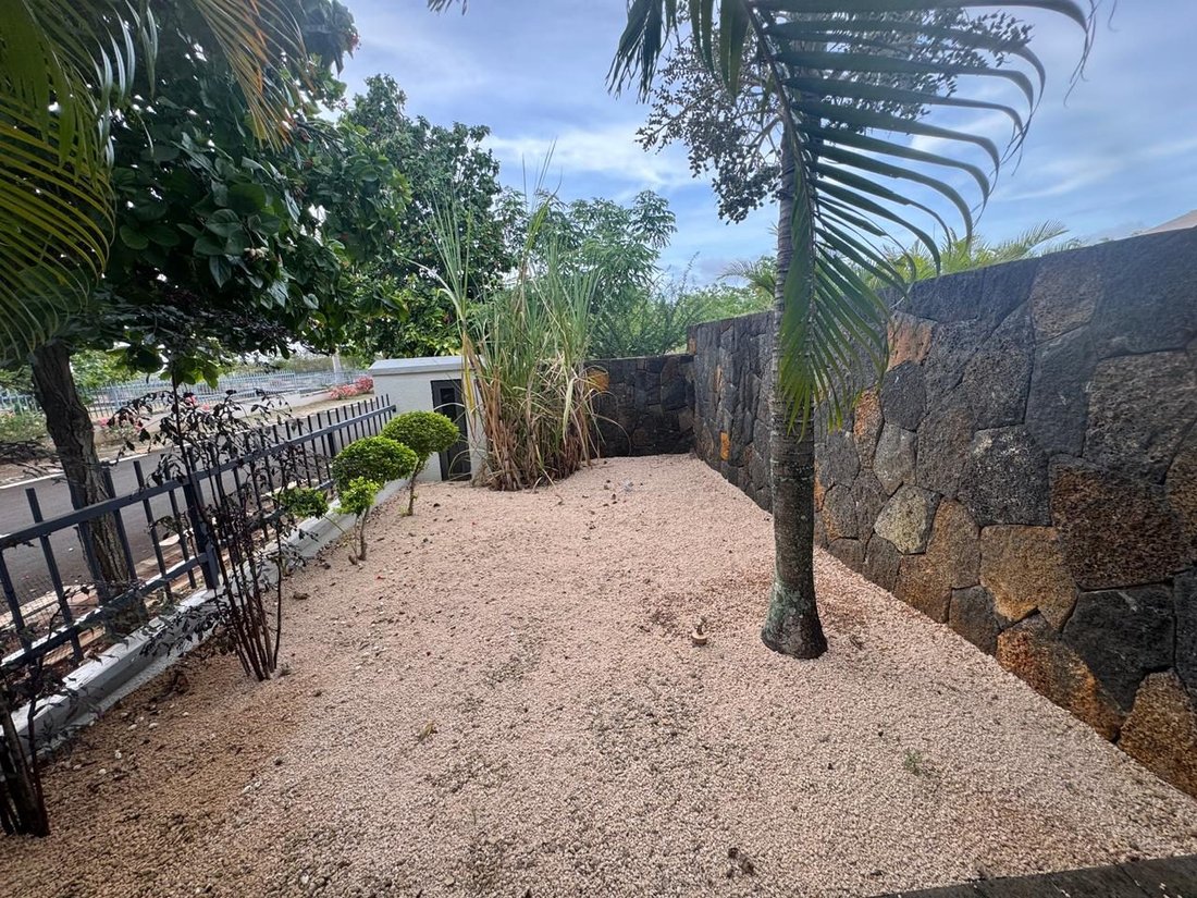 Villa in Balaclava, Pamplemousses District, Mauritius 3 - 15705027