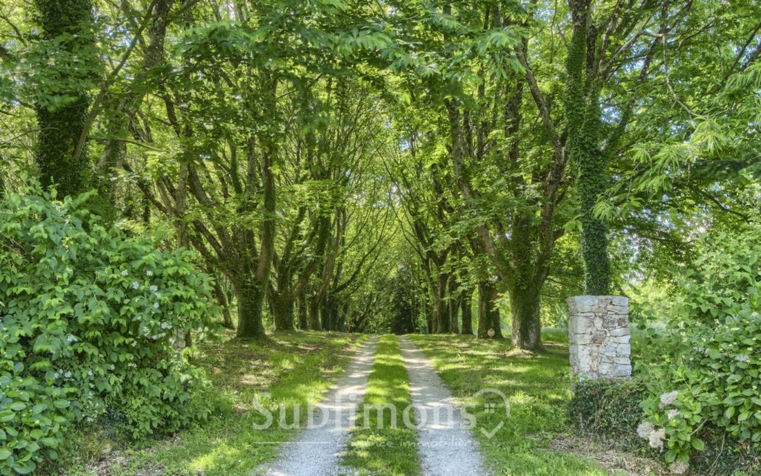 Le Rêve Breton: A 17th-Century Stone Sanctuary Where Time Stands Still
