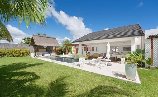 Villa in Grand Baie, Rivière du Rempart District, Mauritius 1