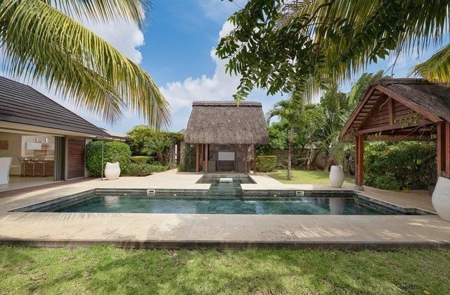 Villa in Grand Baie, Rivière du Rempart District, Mauritius 3 - 13612113