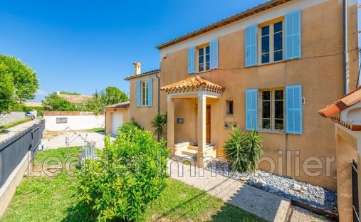 Villa en Tourrettes-sur-Loup, Provenza-Alpes-Costa Azul, Francia 1