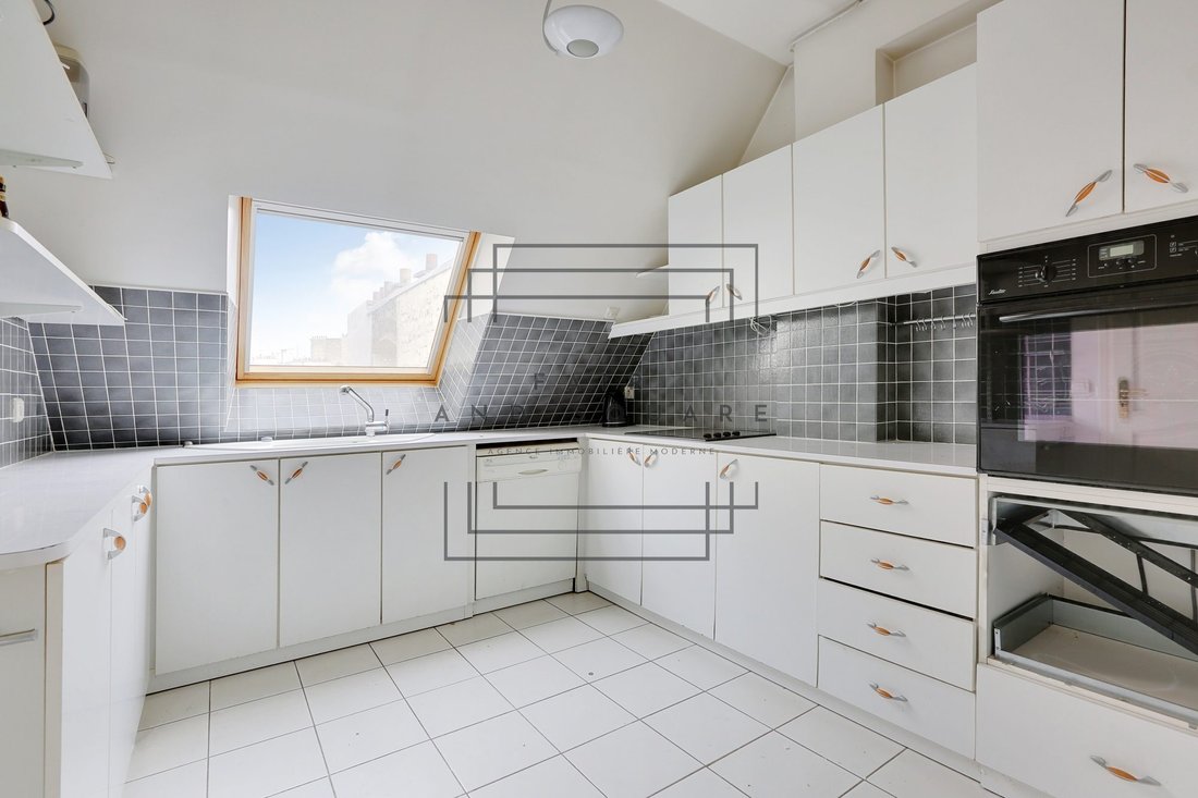 Apartment in La Plaine des Sablons, Neuilly-sur-Seine, France 5 - 15703762