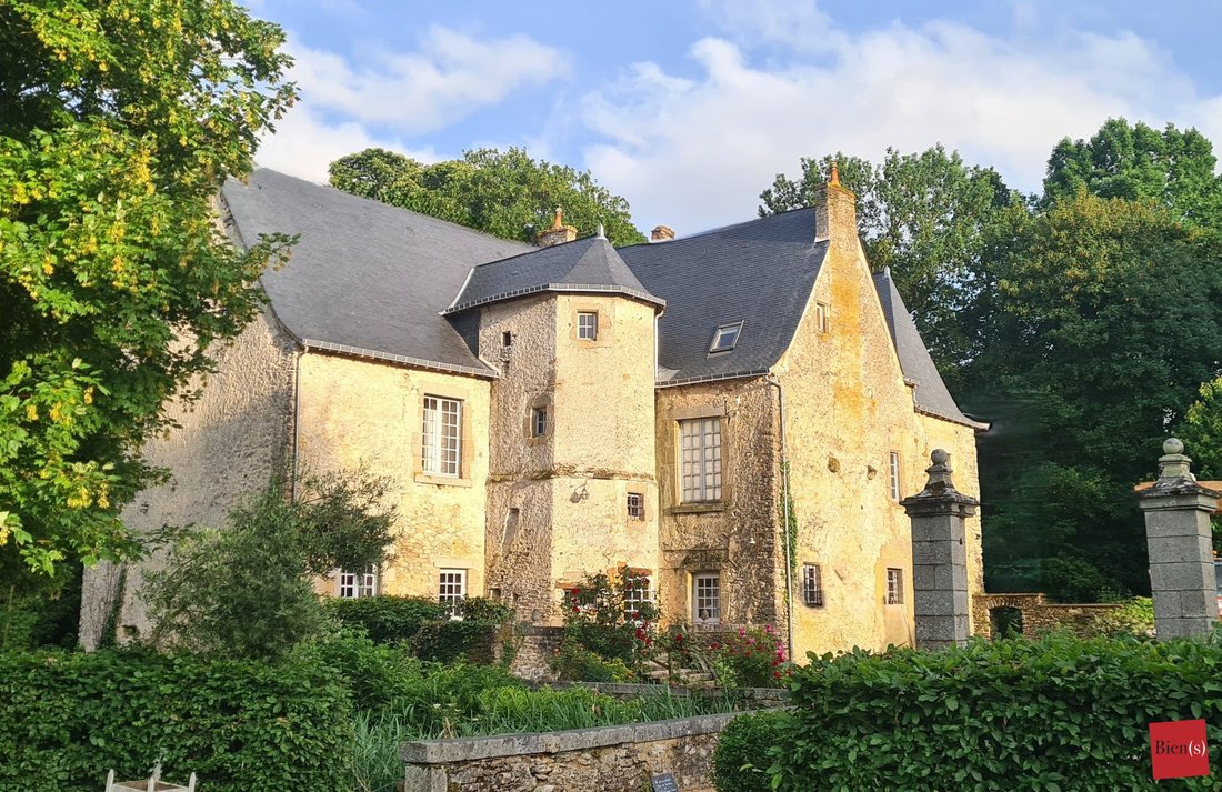 Estate in Pillerie-Bootz, Laval, Pays de la Loire 1 - 15652675