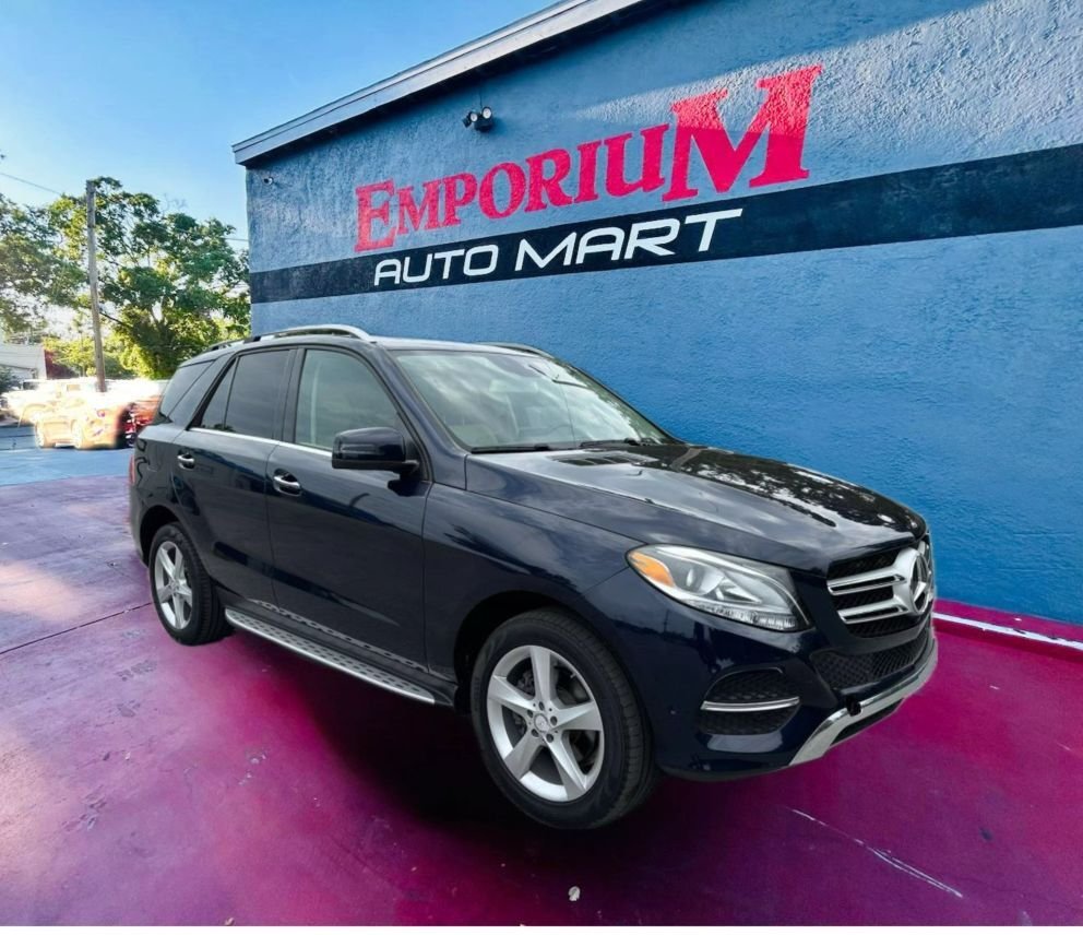 Suv in Tampa, FL, United States 2 - 15702199