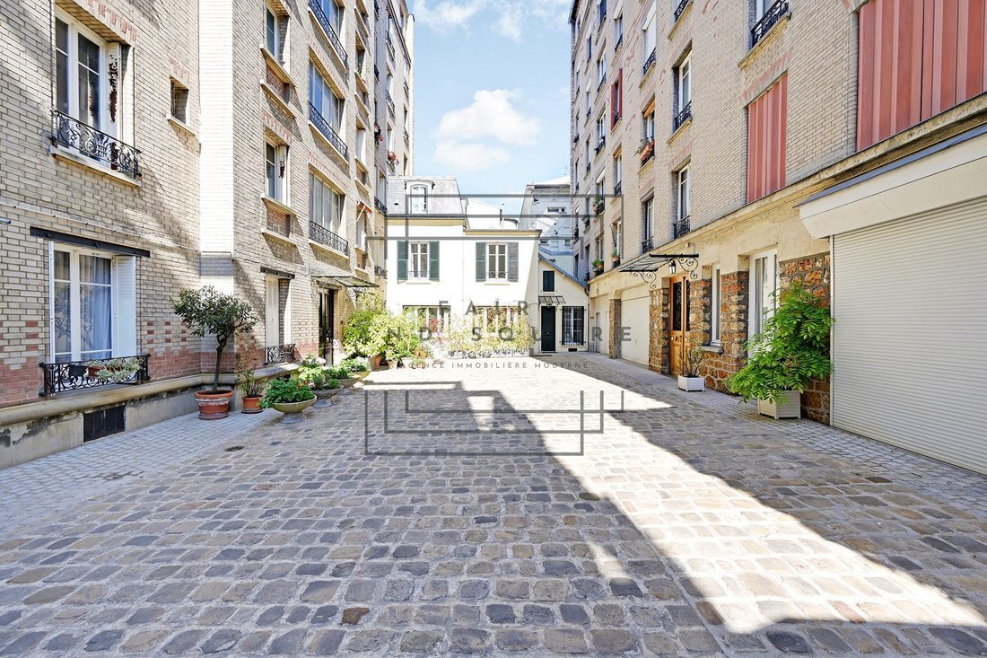 Apartment in La Plaine des Sablons, Neuilly-sur-Seine, France 3 - 15703876