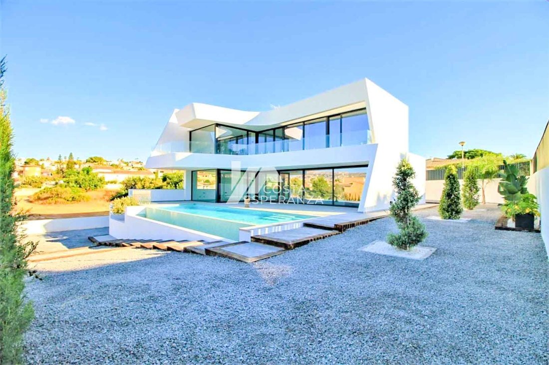 Chalet in Calp / Calpe, Valencian Community, Spain 1 - 15681615