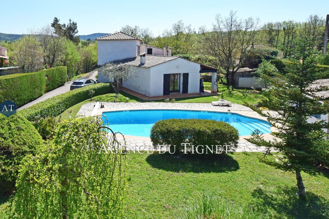 Villa in Saint-Cézaire-sur-Siagne, Provence-Alpes-Côte d'Azur, France 1 - 14771488