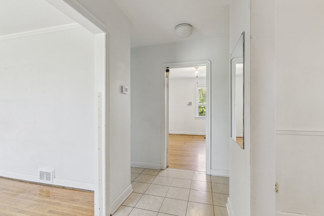 House in Vaughan, Ontario, Canada 5 - 15699521
