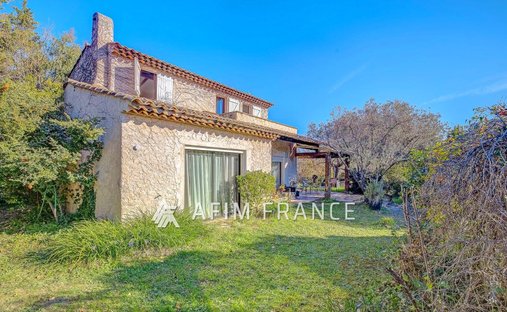 Villa in Plan de Noves, Vence, France 1
