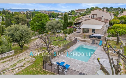 Villa in L'Estagnol, Antibes, France 1
