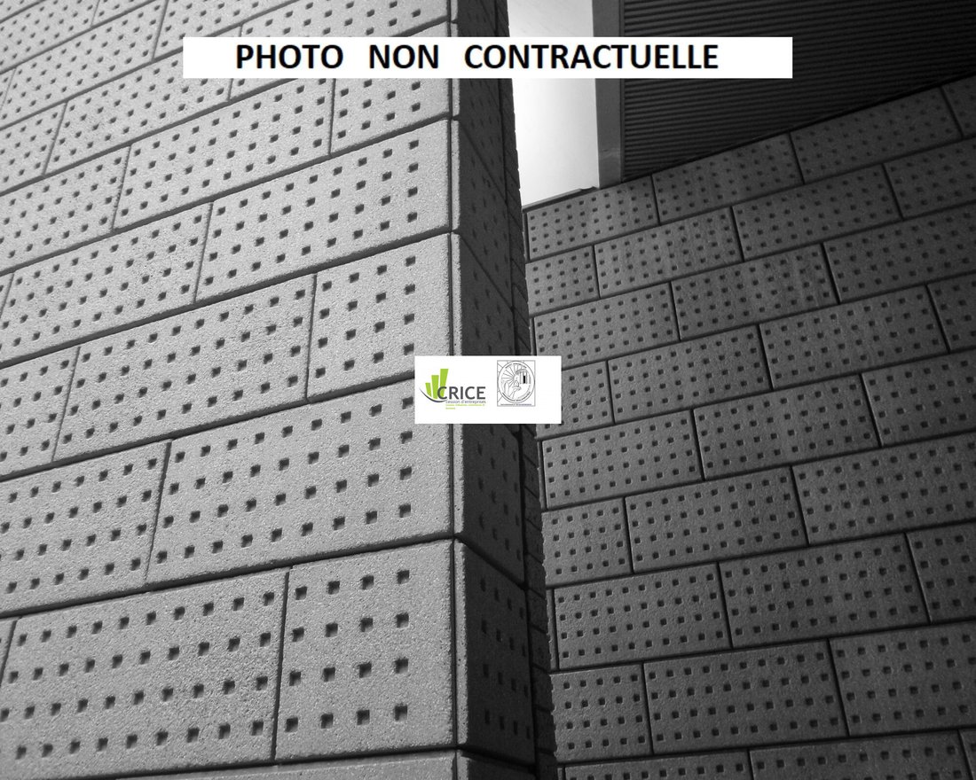Sud Est, Saujon, France 2 - 15702924