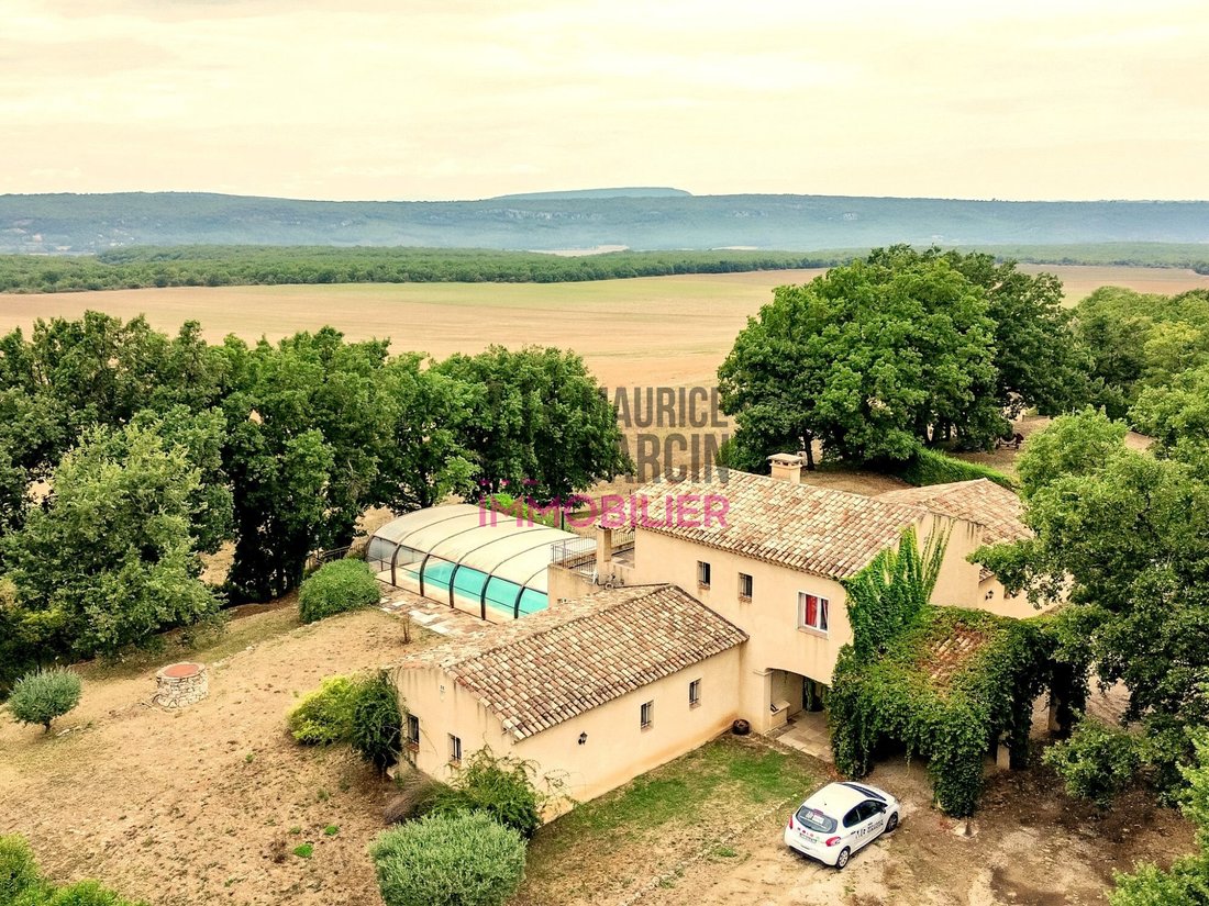 House in Régusse, Provence-Alpes-Côte d'Azur, France 1 - 15708254