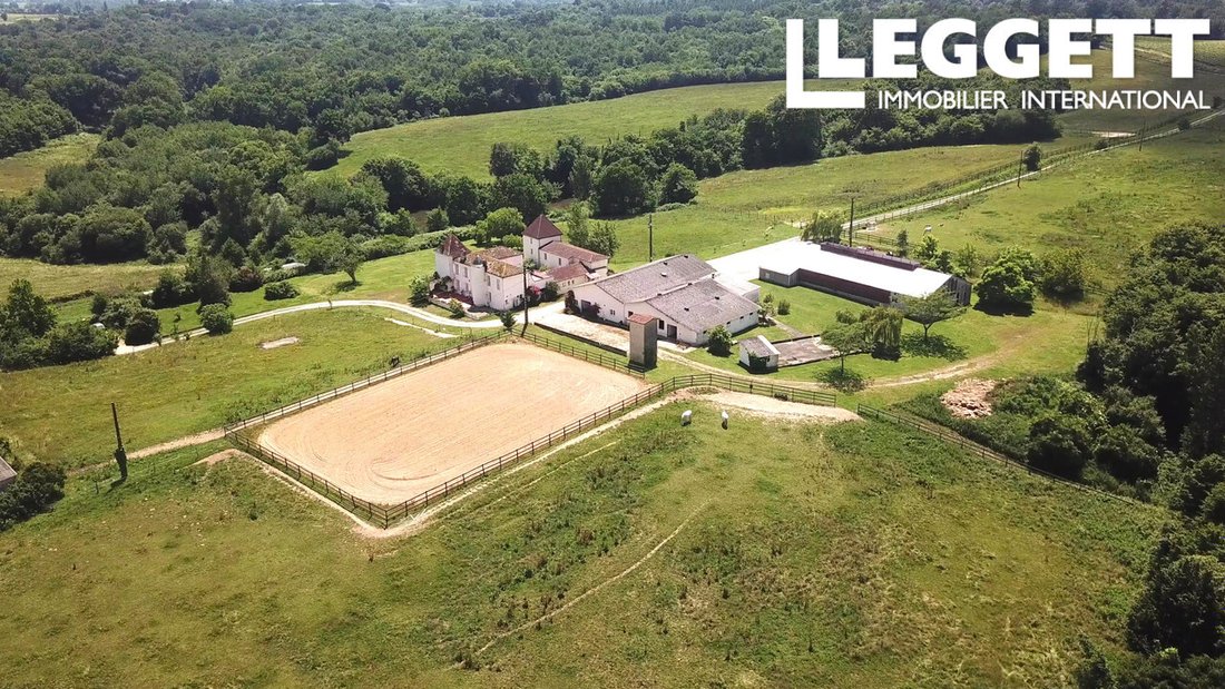 Whispers of the Gers: A 19th-Century Manoir’s Timeless Embrace