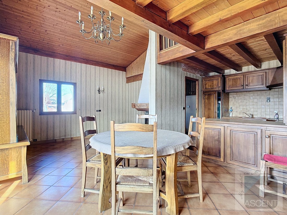 Chalet in Notre-Dame-de-Bellecombe, Auvergne-Rhône-Alpes, France 3 - 15704481