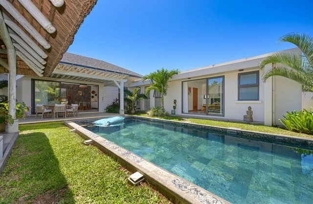 Villa in Grand Baie, Rivière du Rempart District, Mauritius 2 - 15705262