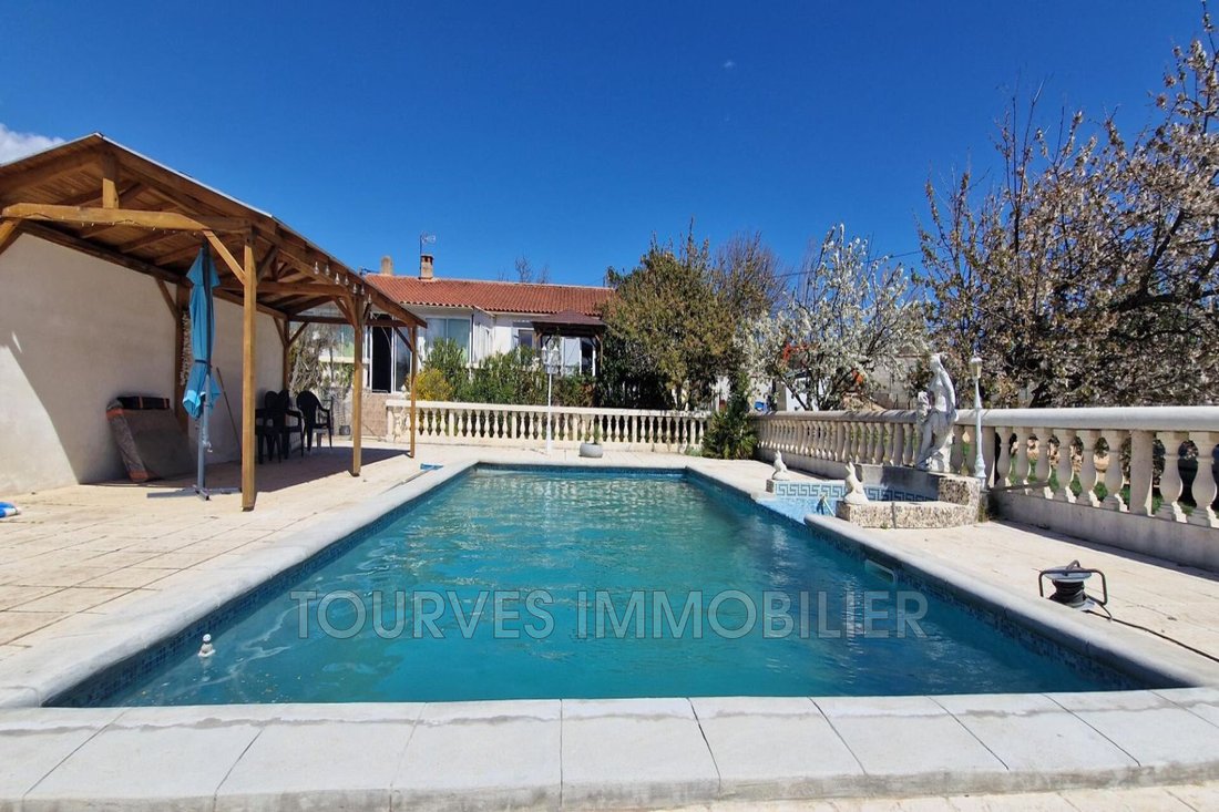 Villa in Centre Ville, Saint-Maximin-la-Sainte-Baume, France 1 - 13142964