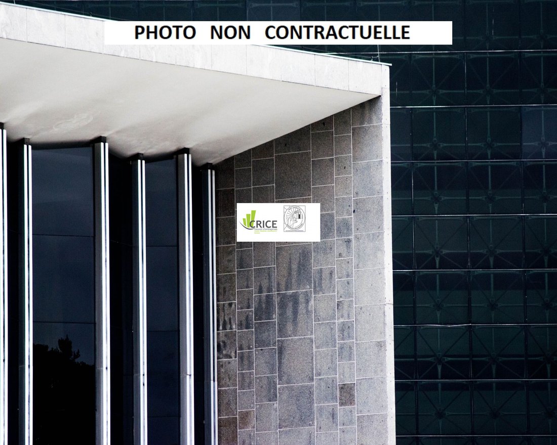 Sud Est, Saujon, France 1 - 15702924