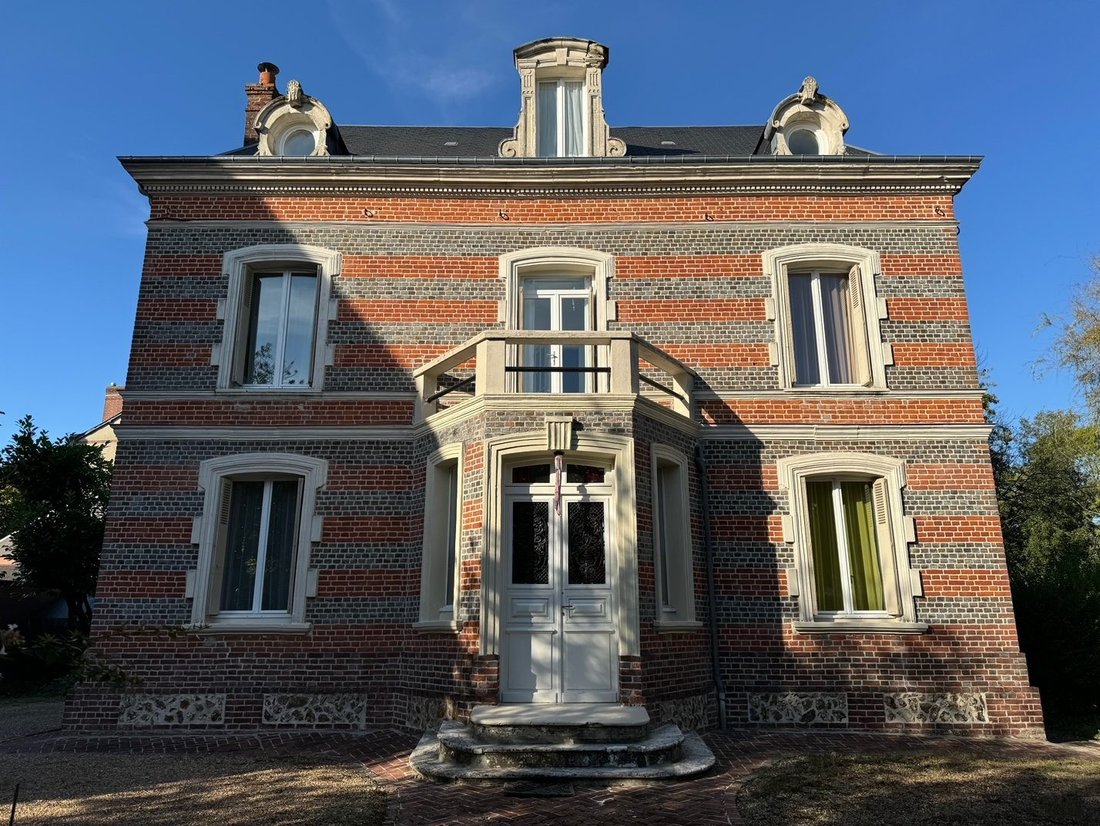 House in Bernay, Normandy, France 1 - 15705396