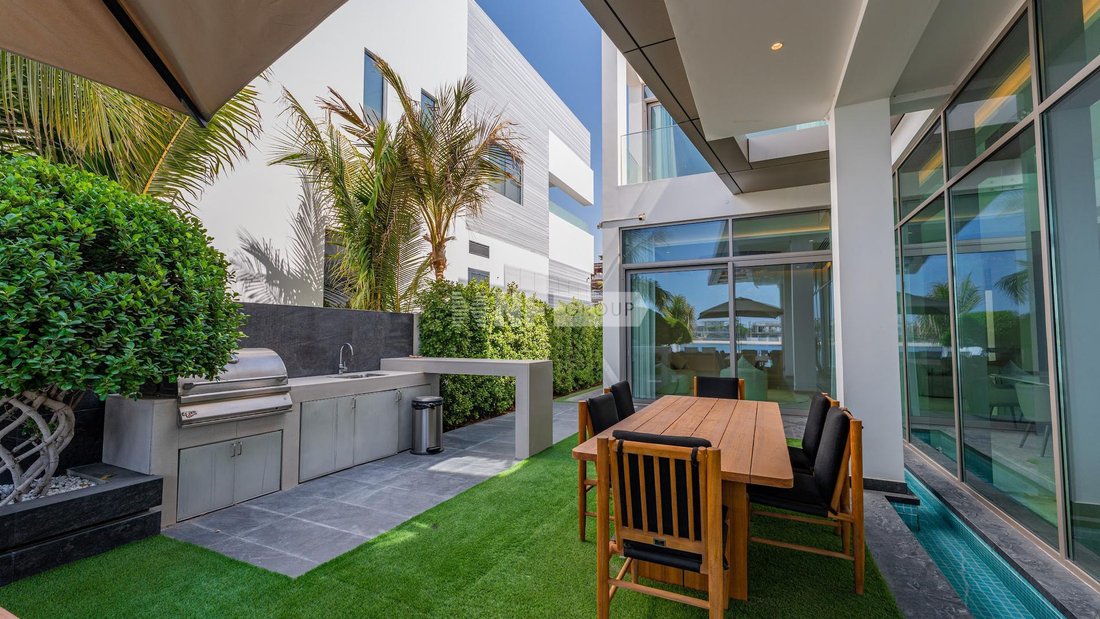 Villa in Palm Jumeirah, Dubai, United Arab Emirates 5 - 15698082
