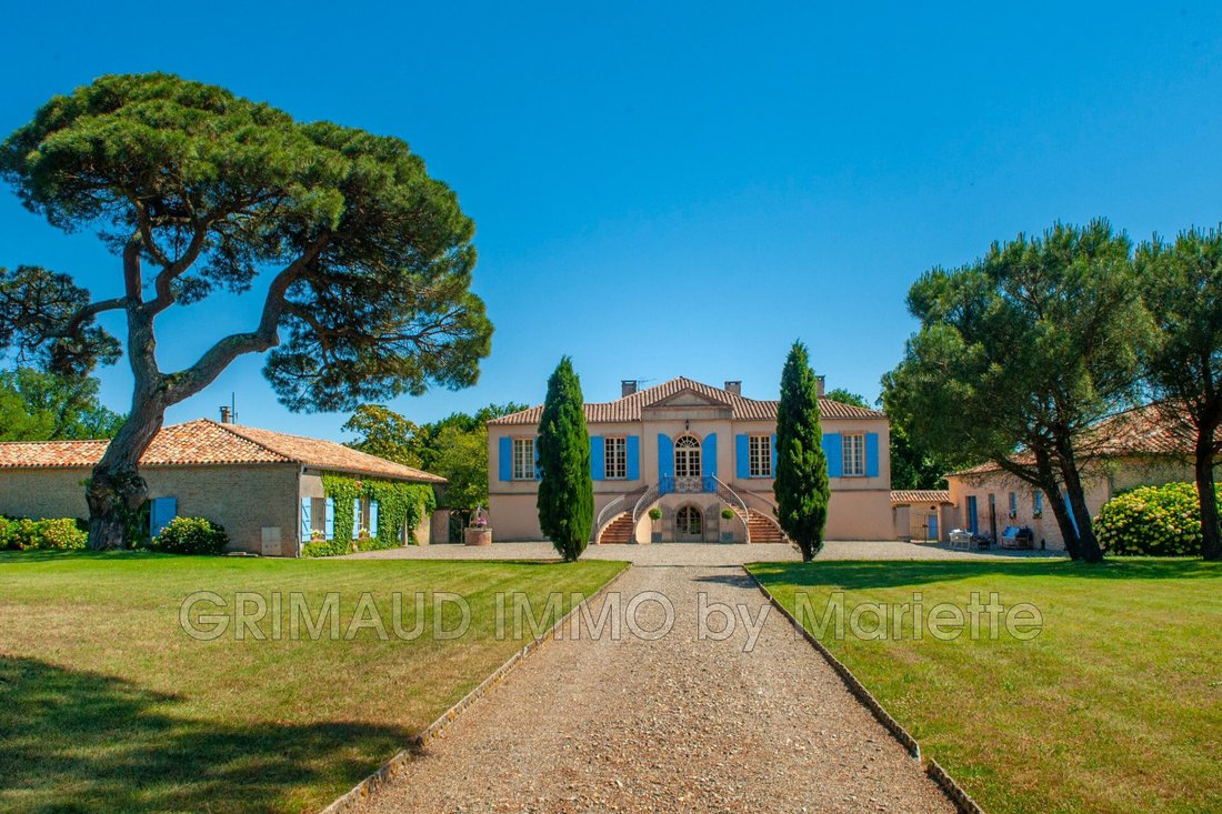 Villa in Vigueron, Occitania, France 1 - 14885117