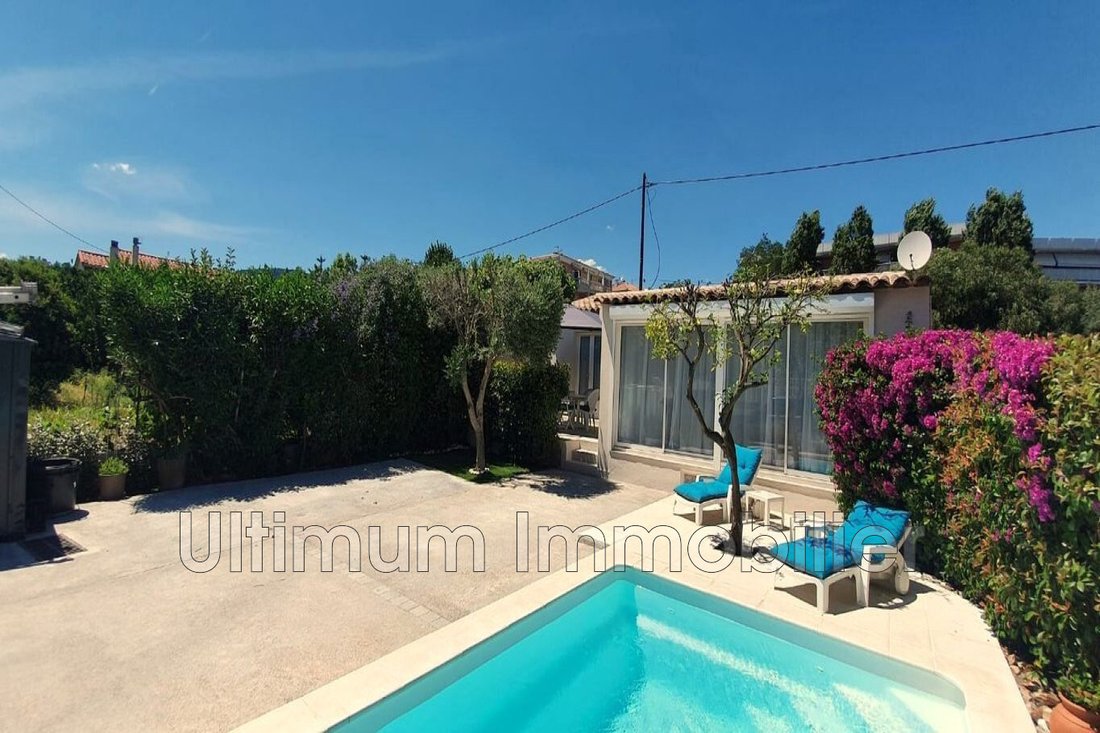 Villa in Ville-Les Saquedes-Le Bouillonnet, Sainte-Maxime, France 2 - 15210413