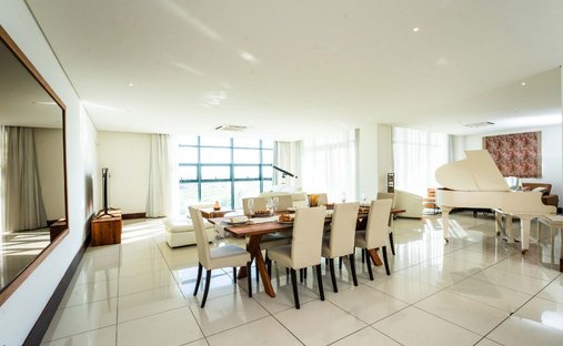 Apartment in Grand Baie, Rivière du Rempart District, Mauritius 1