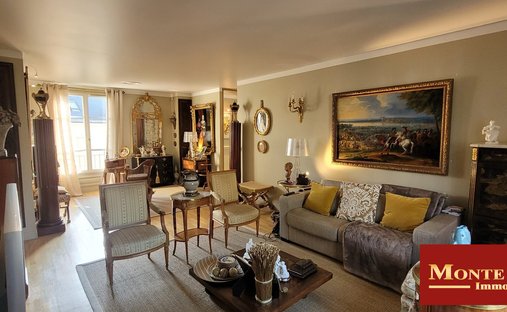 Apartment in Domaine National du Château, Versailles, France 1