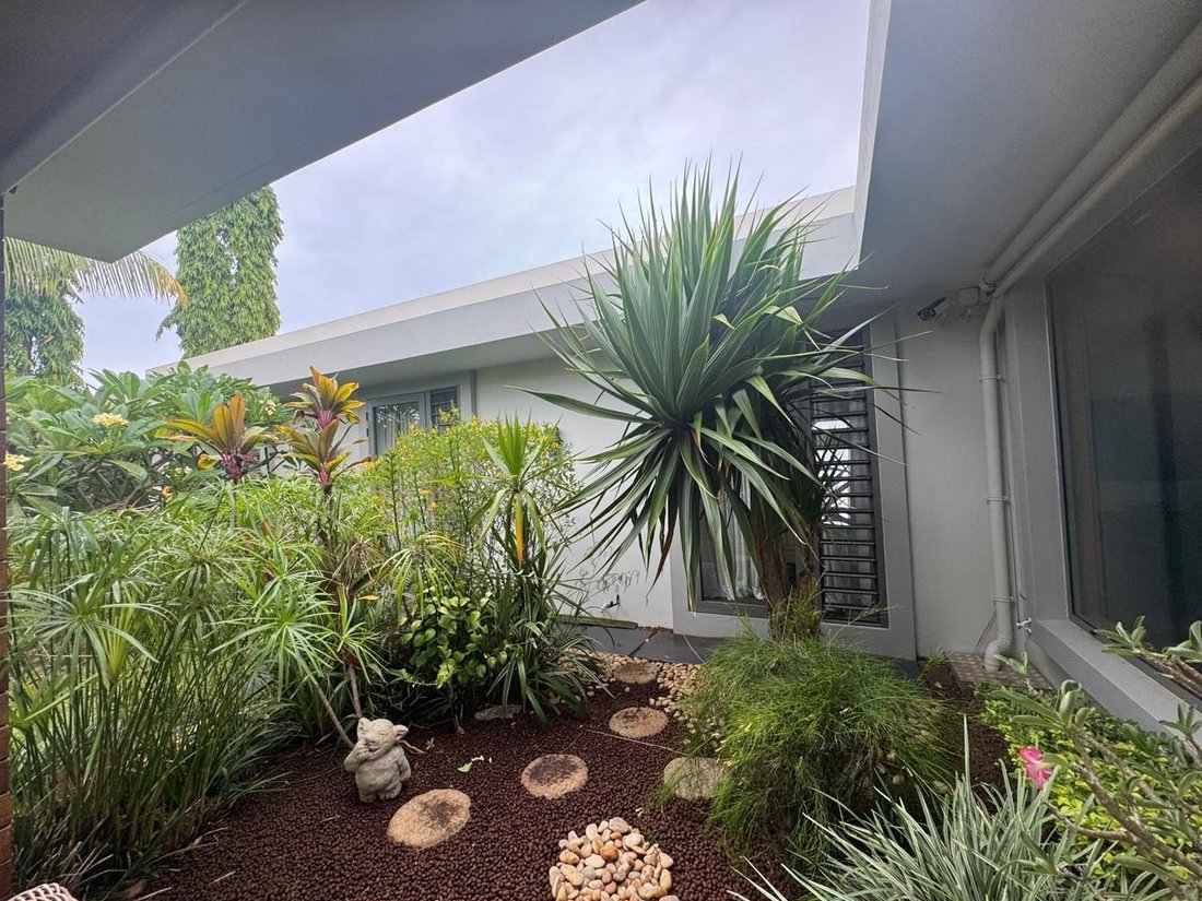 Villa in Balaclava, Pamplemousses District, Mauritius 2 - 15705027