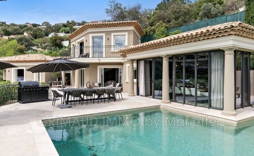Villa in Ville-Les Saquedes-Le Bouillonnet, Sainte-Maxime, France 1
