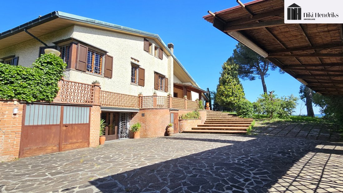 Villa in Montecalvoli, Tuscany, Italy 5 - 15699615