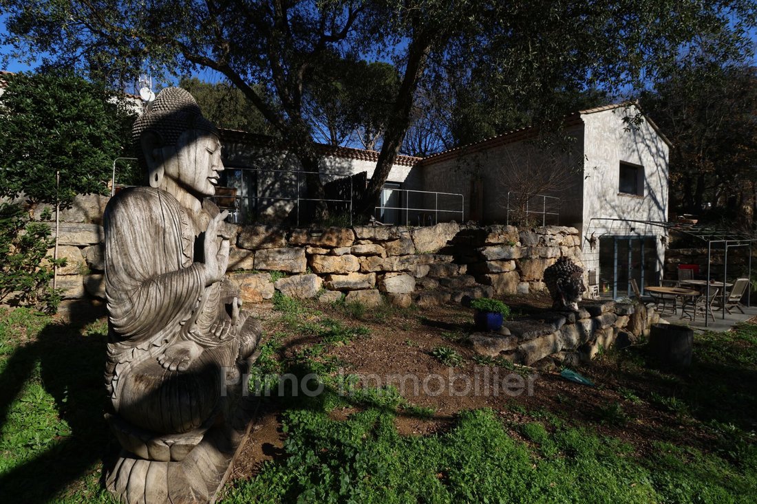 Villa in Grimaud, Provence-Alpes-Côte d'Azur, France 1 - 13749289
