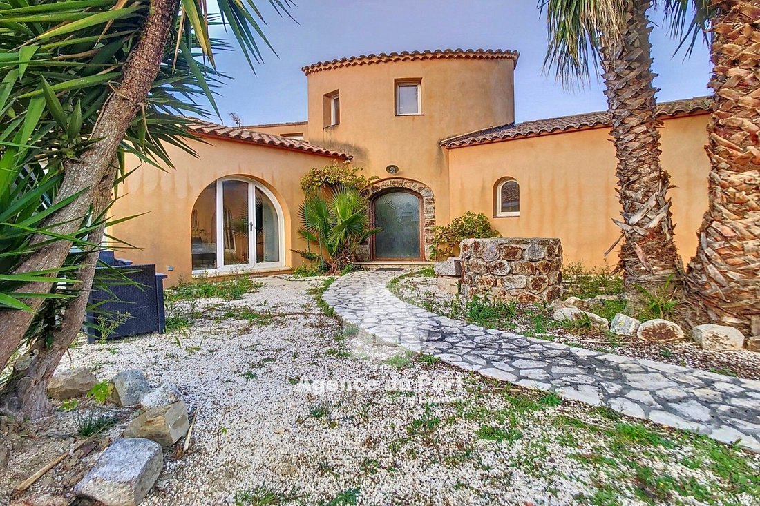 Villa in Saint-Cyprien, Occitania, France 1 - 13590135