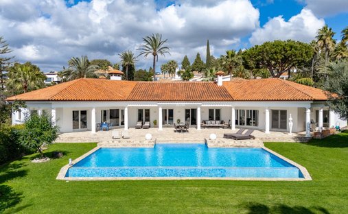 Villa en Elviria-Cabopino, Marbella, España 1