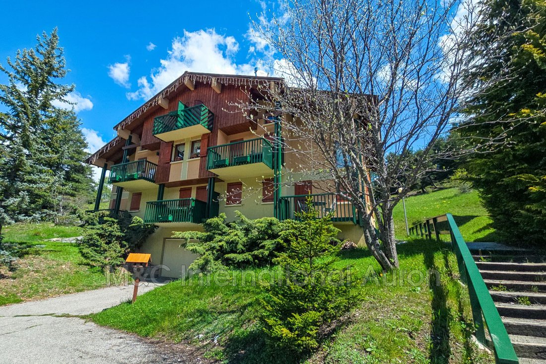 Apartment in Saint-Etienne-de-Tinée, Provence-Alpes-Côte d'Azur, France 4 - 15406671