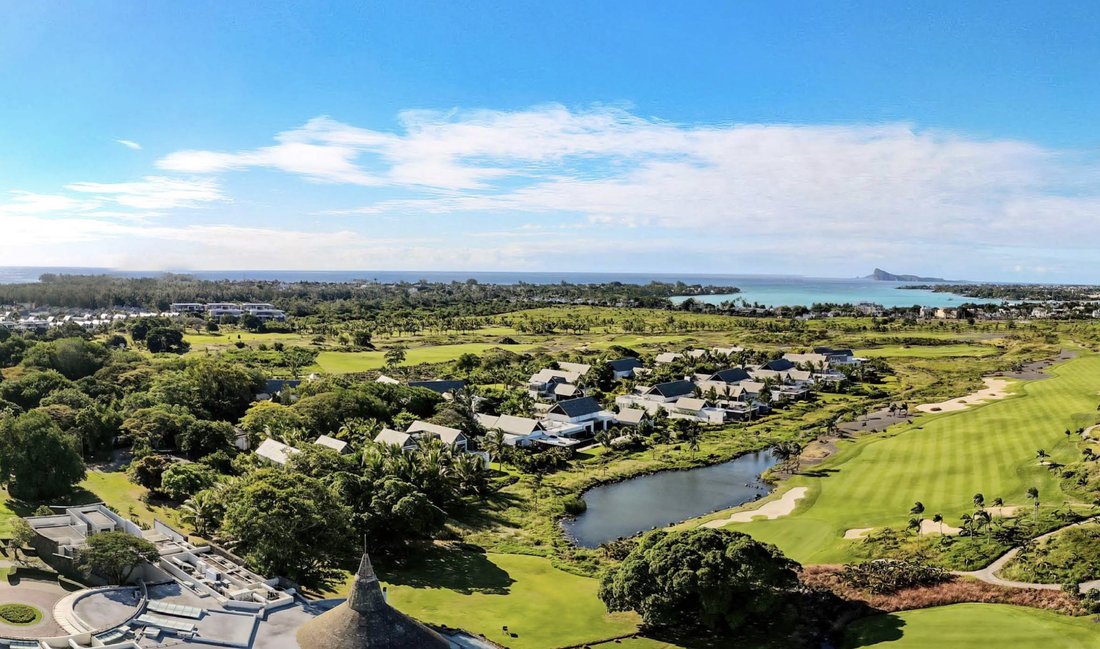 Villa in Grand Baie, Rivière du Rempart District, Mauritius 2 - 13554410