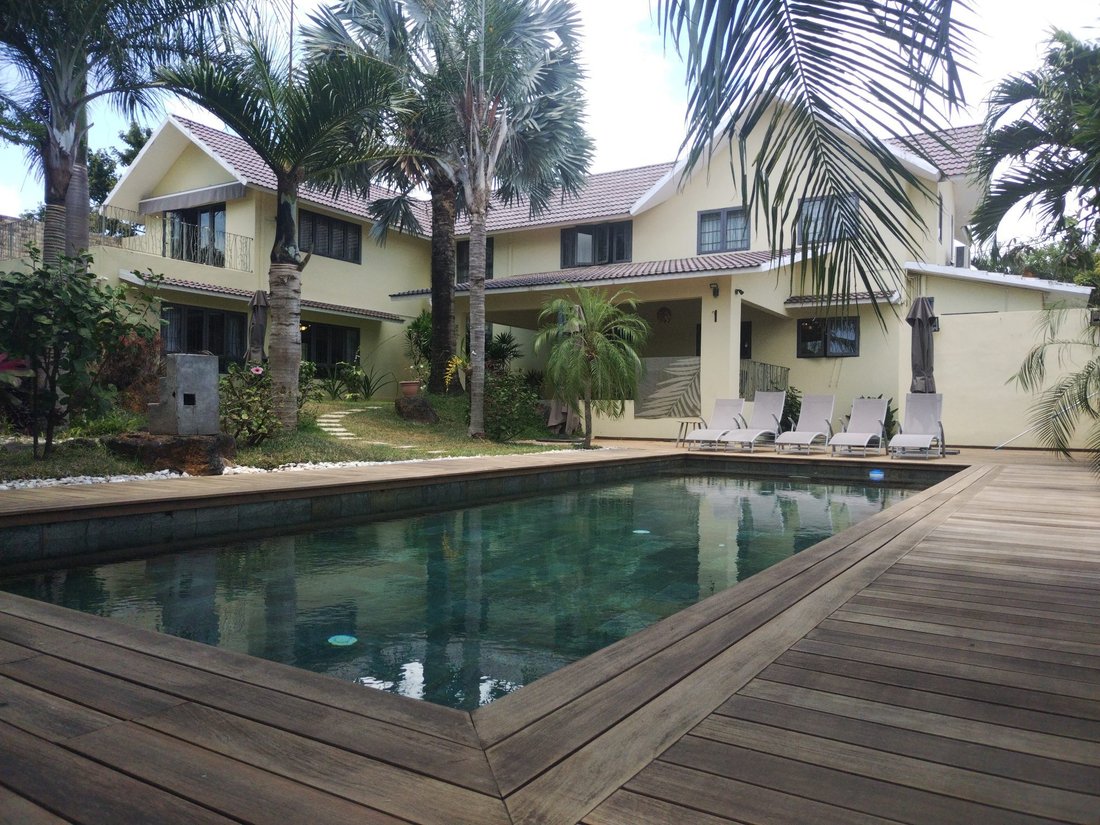Villa in Goodlands, Rivière du Rempart District, Mauritius 1 - 15704803