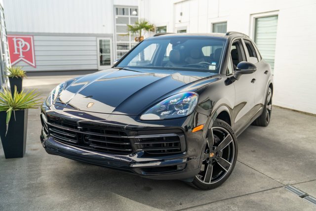 Suv in Bellevue, WA, United States 3 - 15627190
