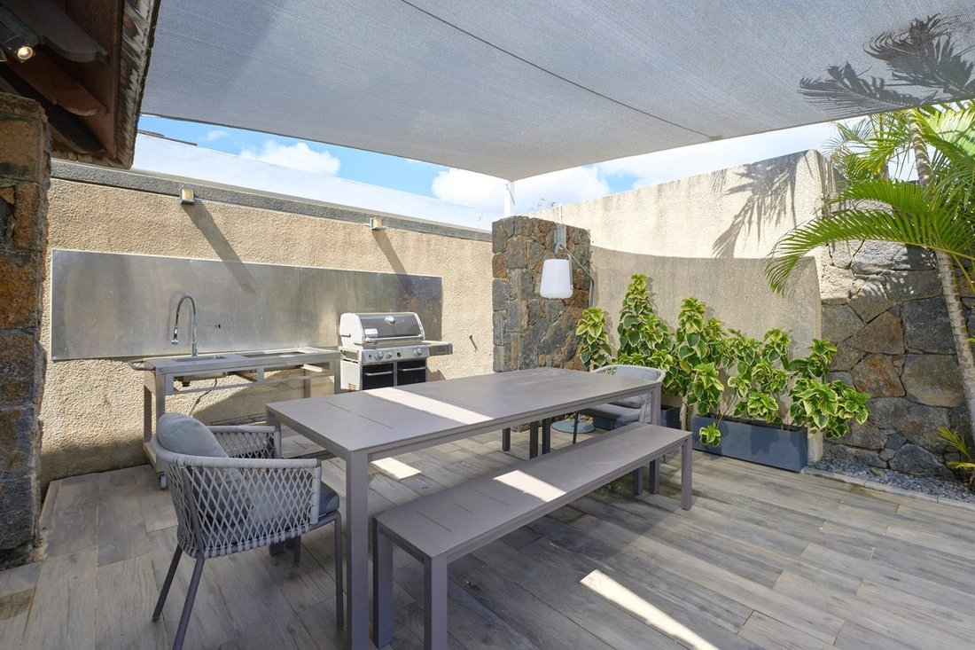 Villa in Grand Baie, Rivière du Rempart District, Mauritius 5 - 15704874