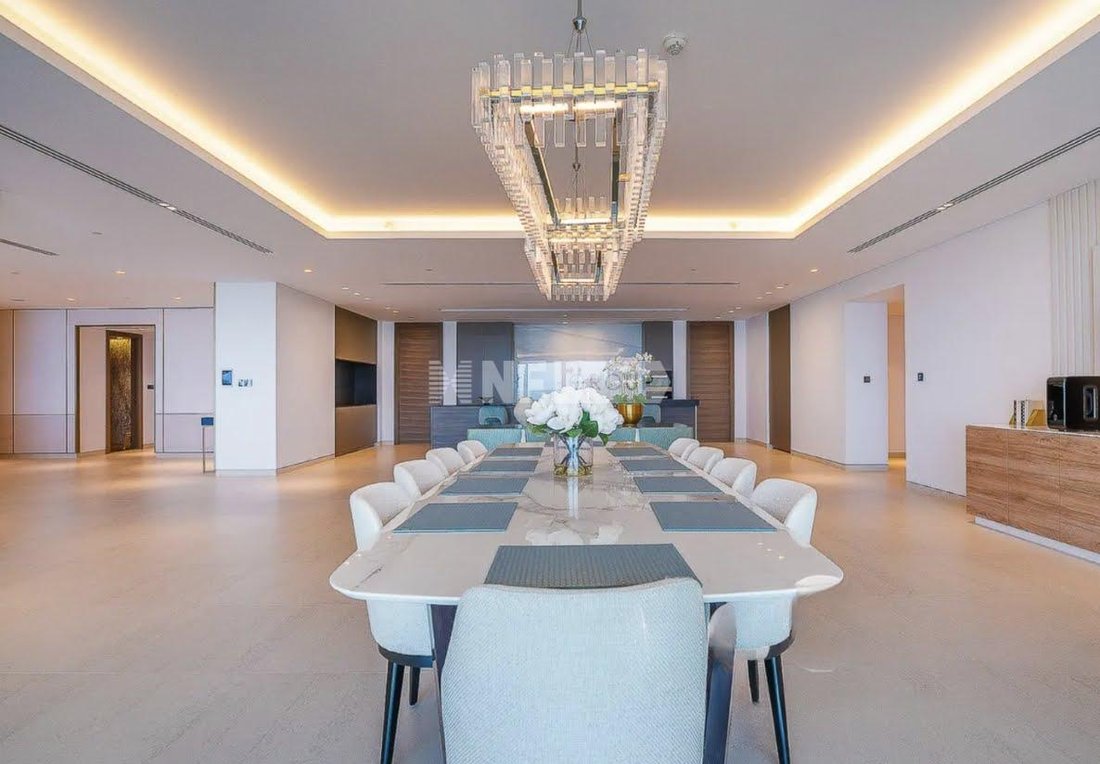 Apartment in Palm Jumeirah, Dubai, United Arab Emirates 2 - 15698086