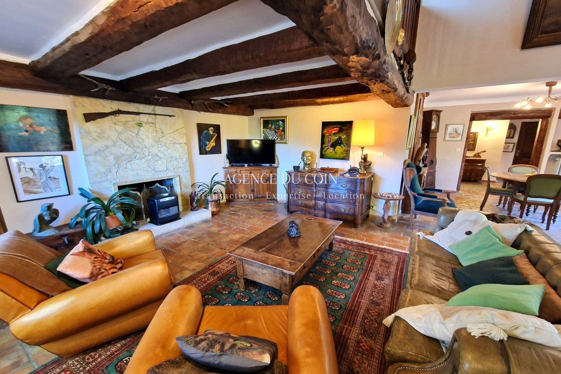 Villa in La Motte, Provence-Alpes-Côte d'Azur, France 1 - 13332057