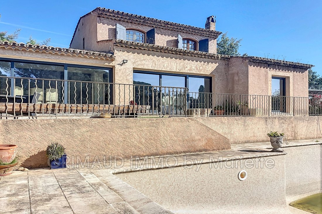 Villa in Grimaud, Provence-Alpes-Côte d'Azur, France 1 - 14337998