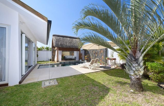 Villa in Grand Baie, Rivière du Rempart District, Mauritius 3 - 15704757