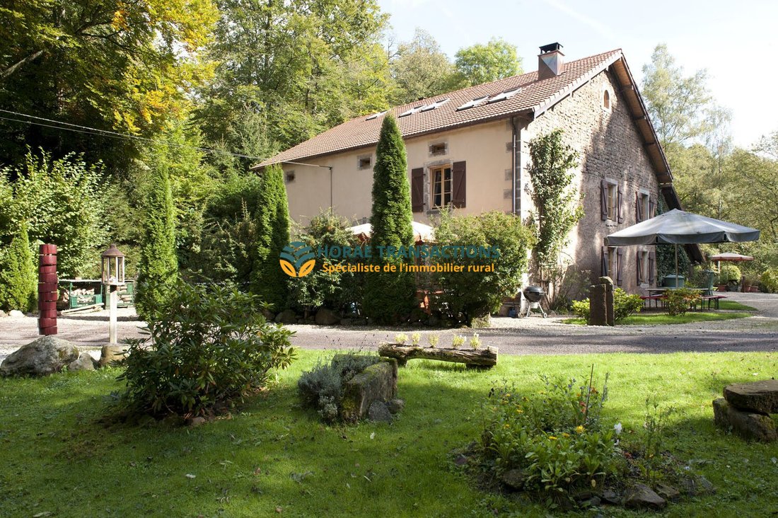 Farm Ranch in Sainte-Marie-en-Chanois, Bourgogne – Franche-Comté, France 3 - 15702229