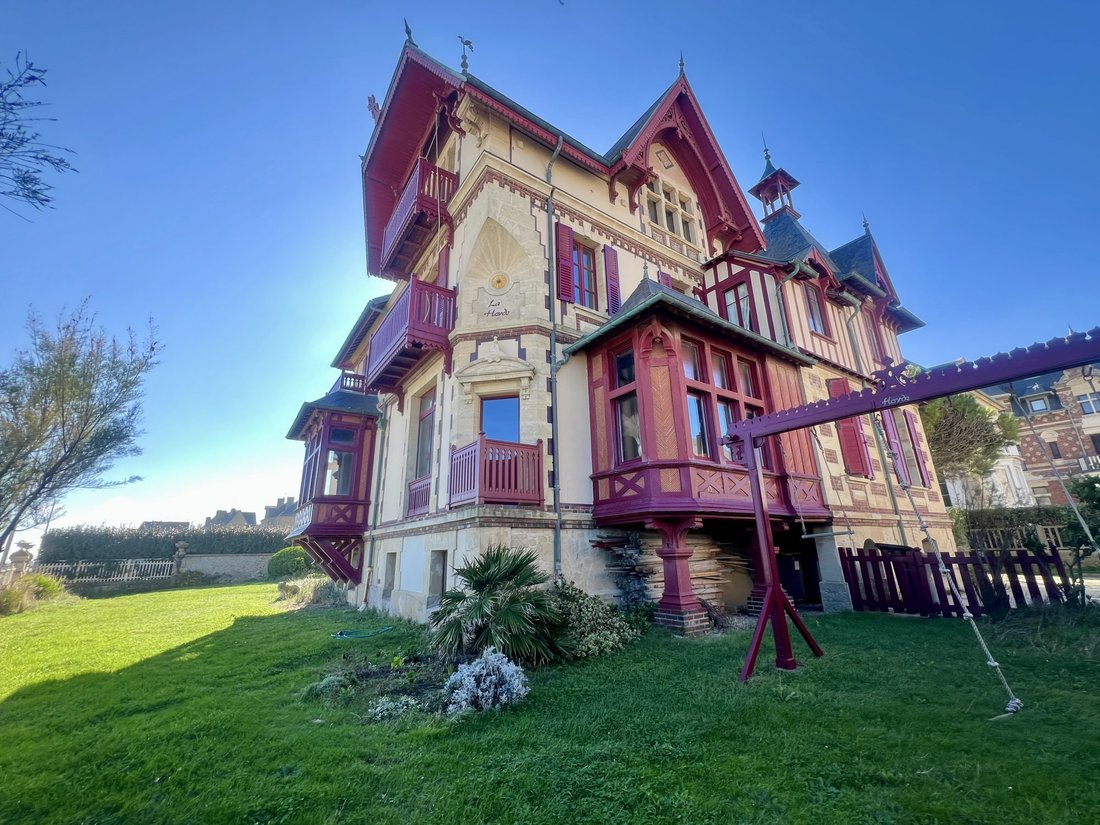 Apartment in Lion-sur-Mer, Normandy, France 1 - 15702404