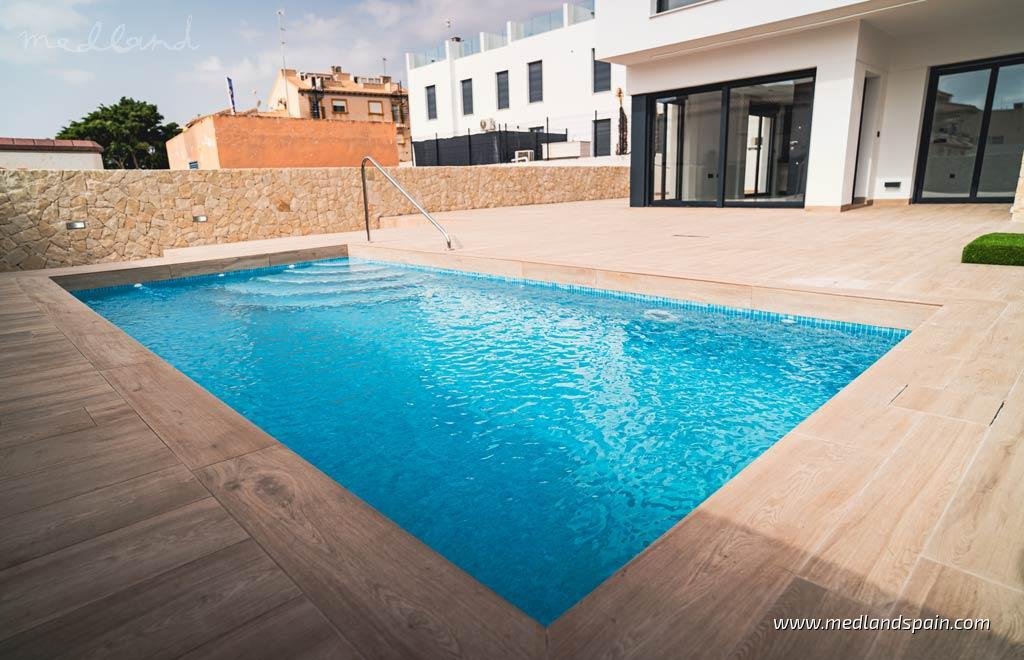 Villa in Orihuela, Valencian Community, Spain 2 - 15701091