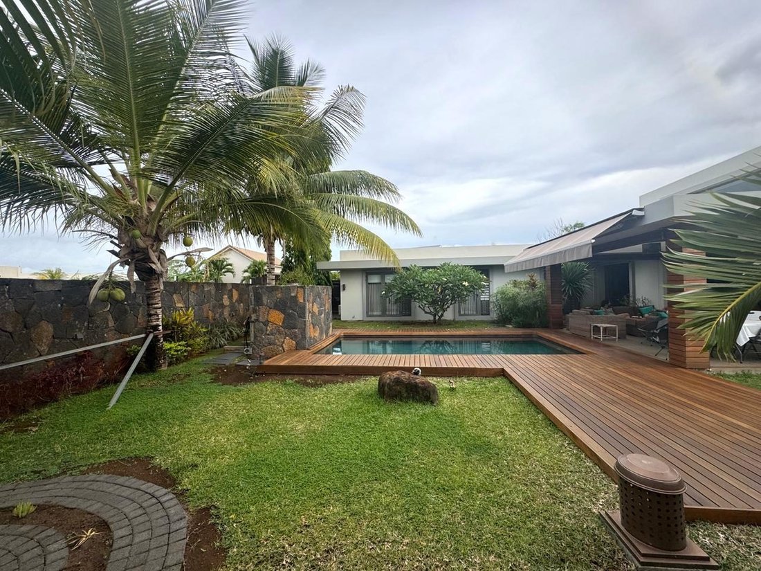 Villa in Balaclava, Pamplemousses District, Mauritius 1 - 15705027