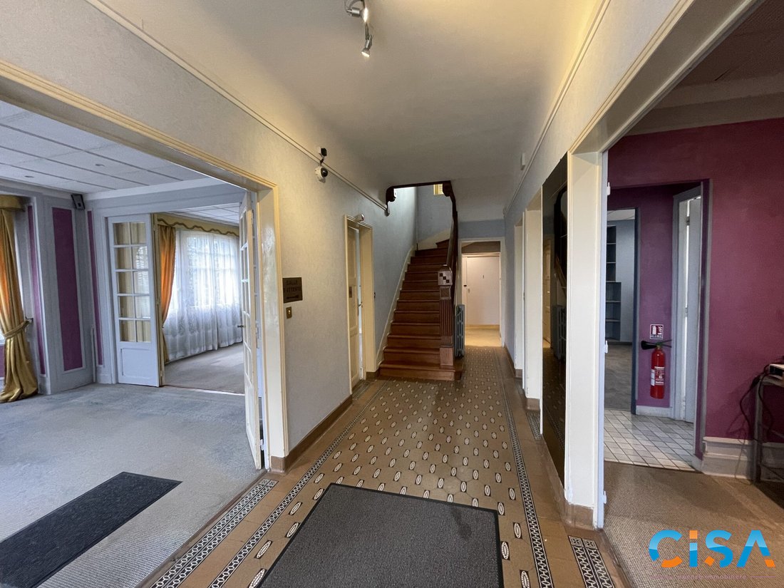 House in Viarmes, Ile-de-France, France 3 - 15702842