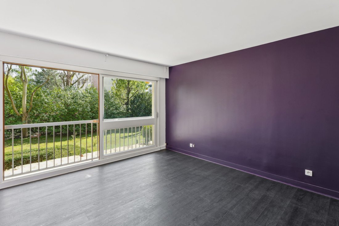 Apartment in Nogent-sur-Marne, Ile-de-France, France 4 - 15702710